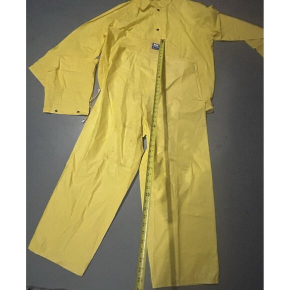 Helly Hansen Rain Suit Flame Resistant 3 Piece Suit Size Medium Yellow - Picture 9 of 11